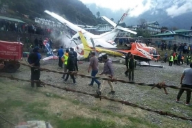 一架飞机与直升机在尼泊尔相撞 致4死5伤
